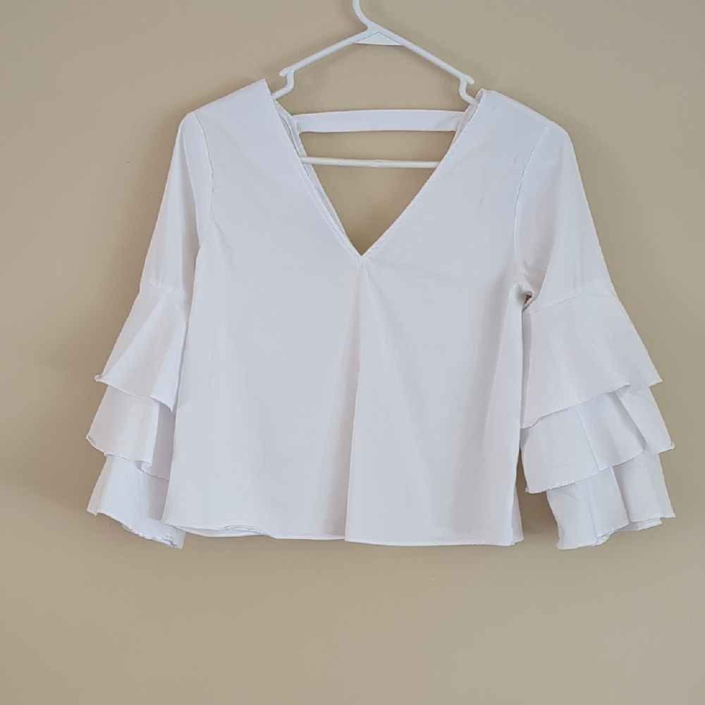 Small Zara Basic White Statement Sleeves Shirt Top